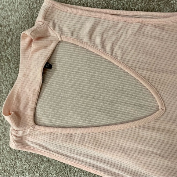 KENDALL&KYLIE•PINK TOP - Picture 3 of 3